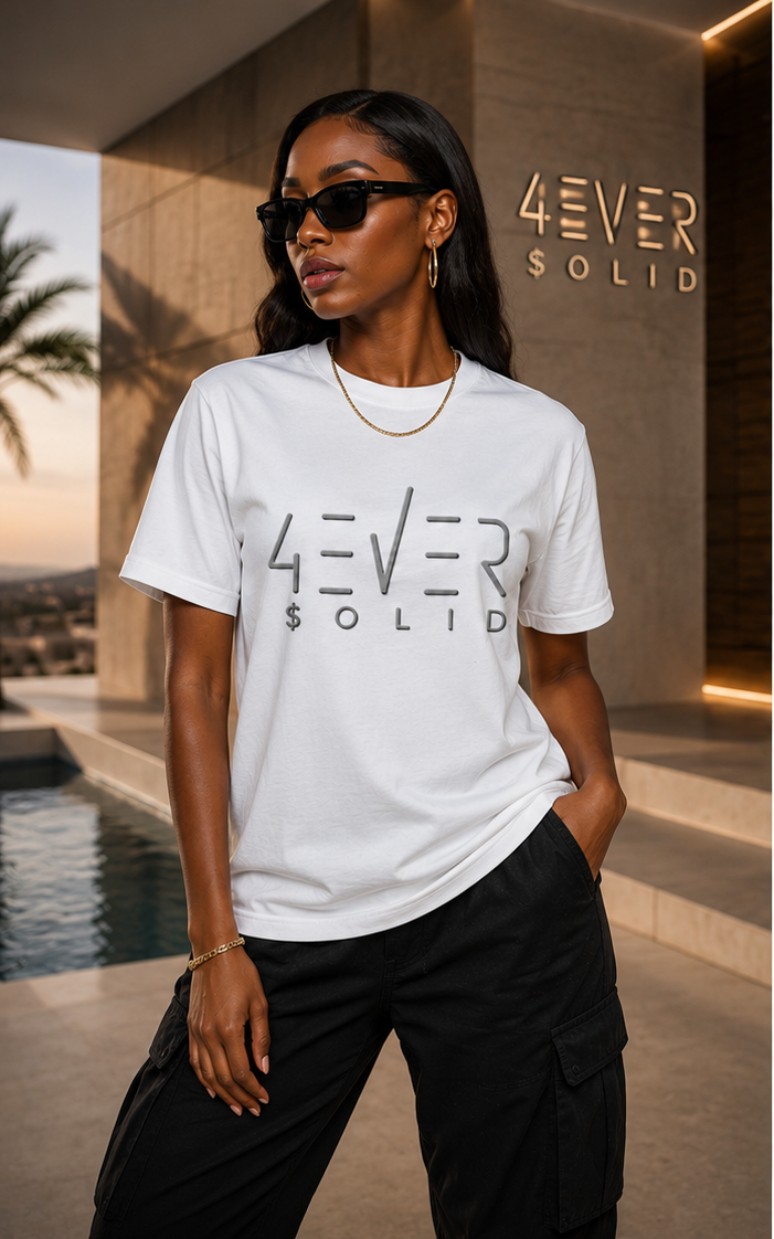 43VER 0LID WHITE Short Sleeve T-Shirt